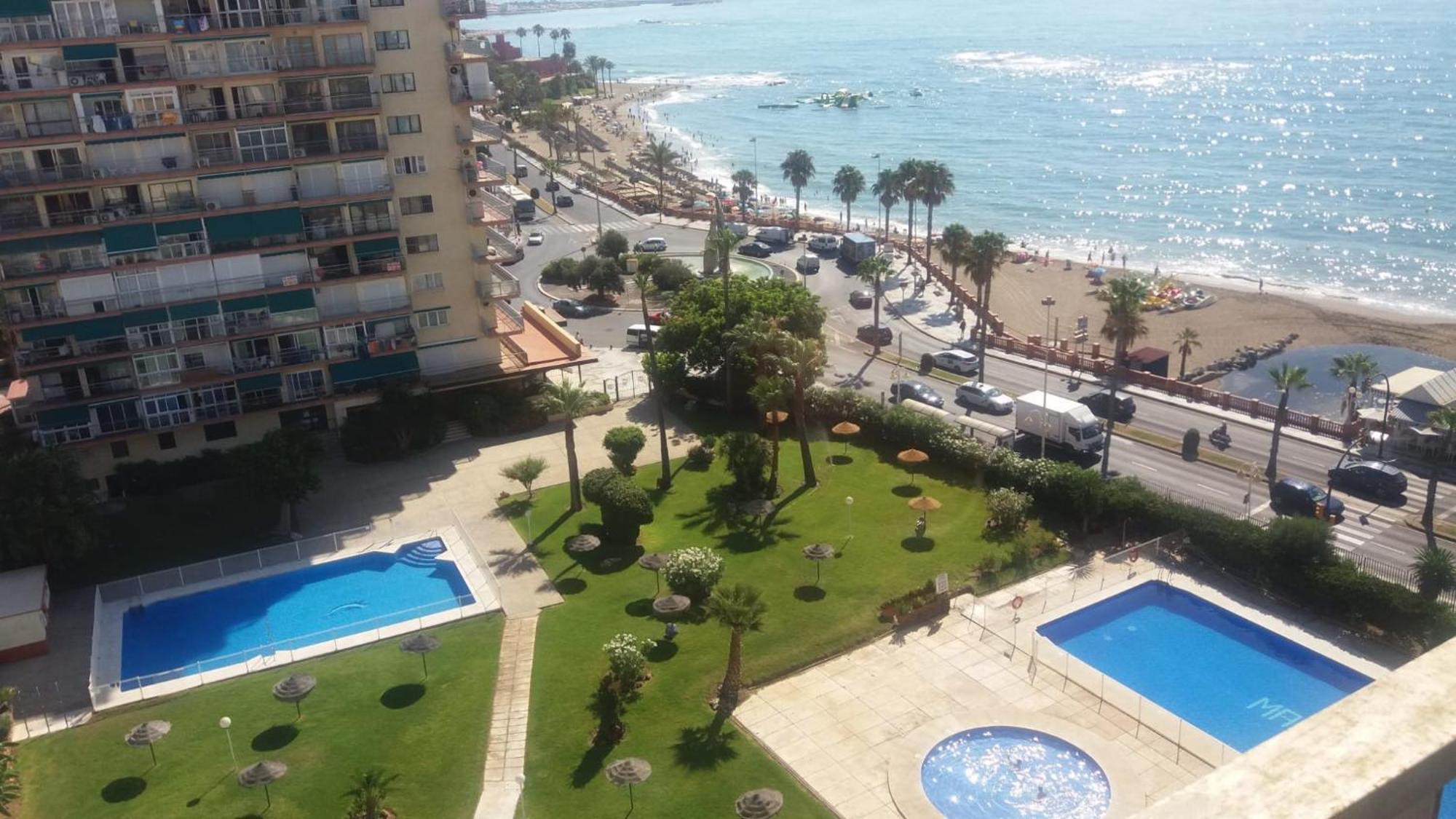 Benal Playa Lägenhet Benalmádena Exteriör bild